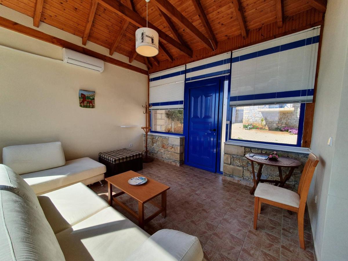 Stoupa Lefktro 8 Appartement Buitenkant foto